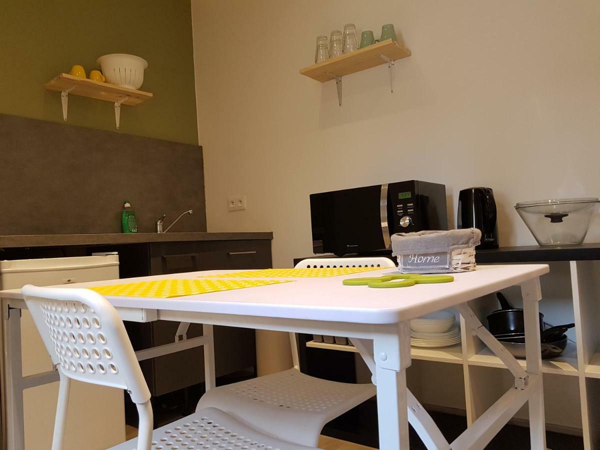 Studio équipé Centre ville Appartamento Le Creusot Esterno foto